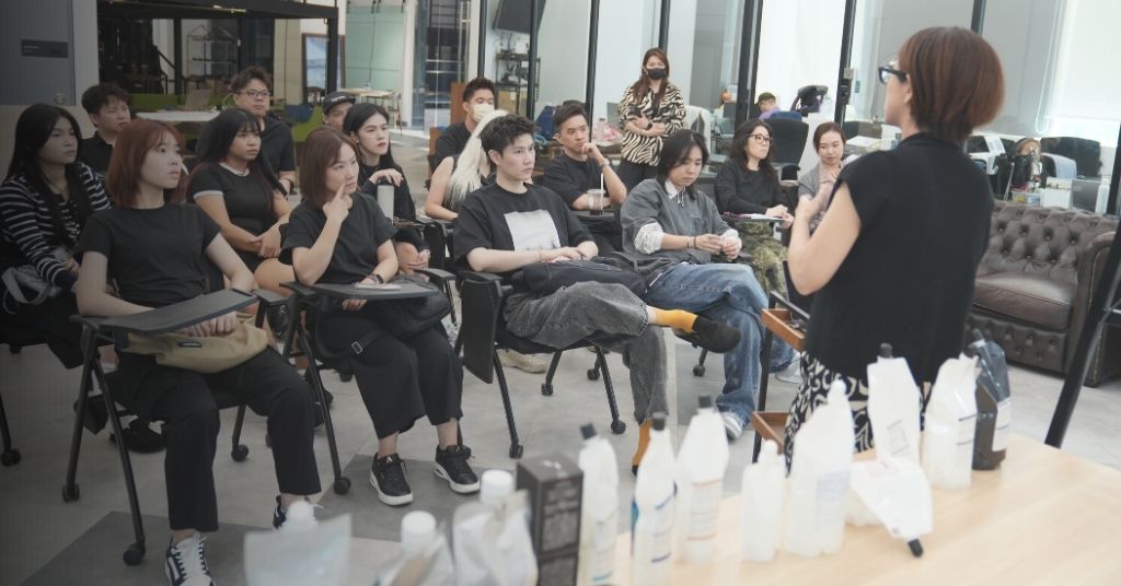 The Pursuit of Effortless Hair in Number76 Academy